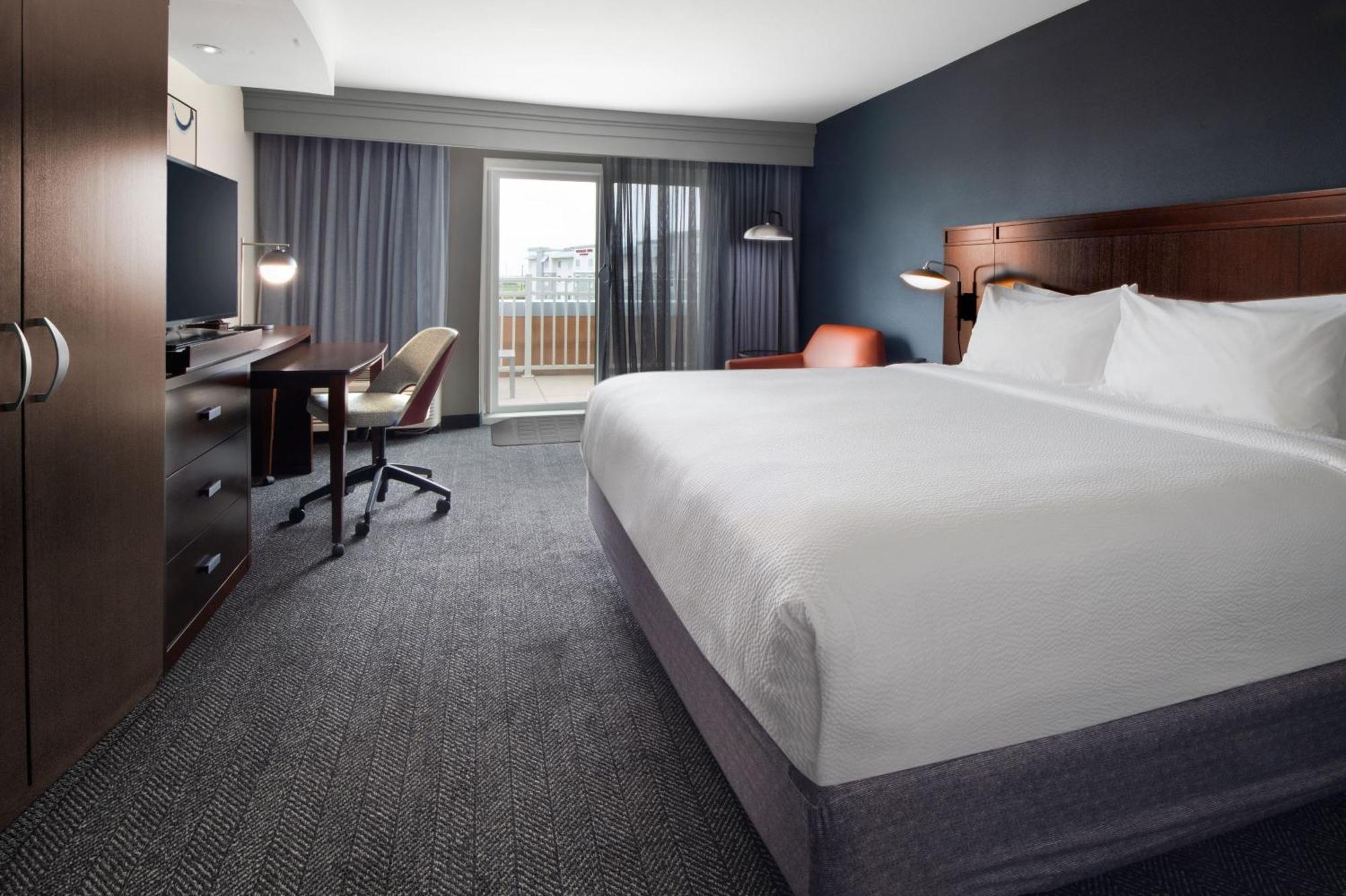 Courtyard By Marriott Galveston Island Hotel Exterior foto