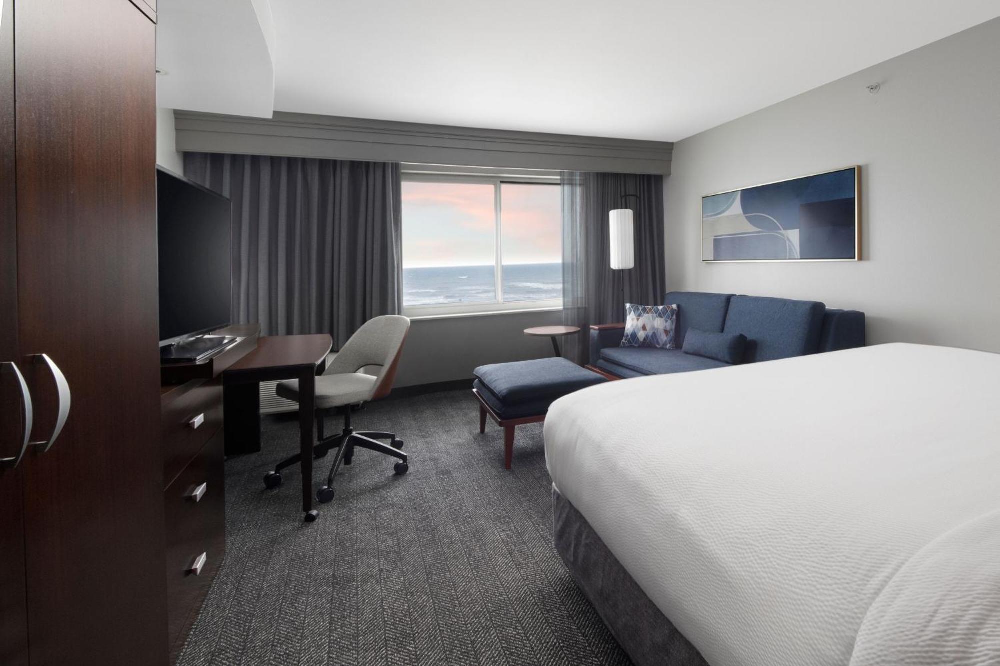Courtyard By Marriott Galveston Island Hotel Exterior foto